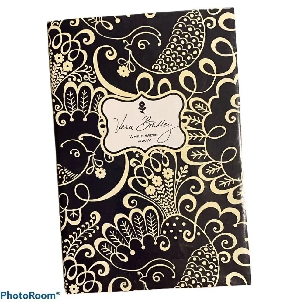 Vera Bradley TWIRLY BIRDS NAVY Babysitter Book